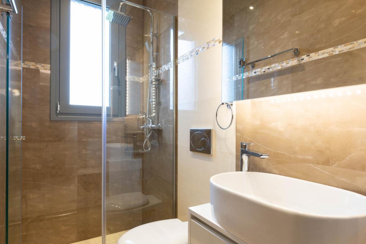 Tsatos Luxury Residence Кремасті Екстер'єр фото